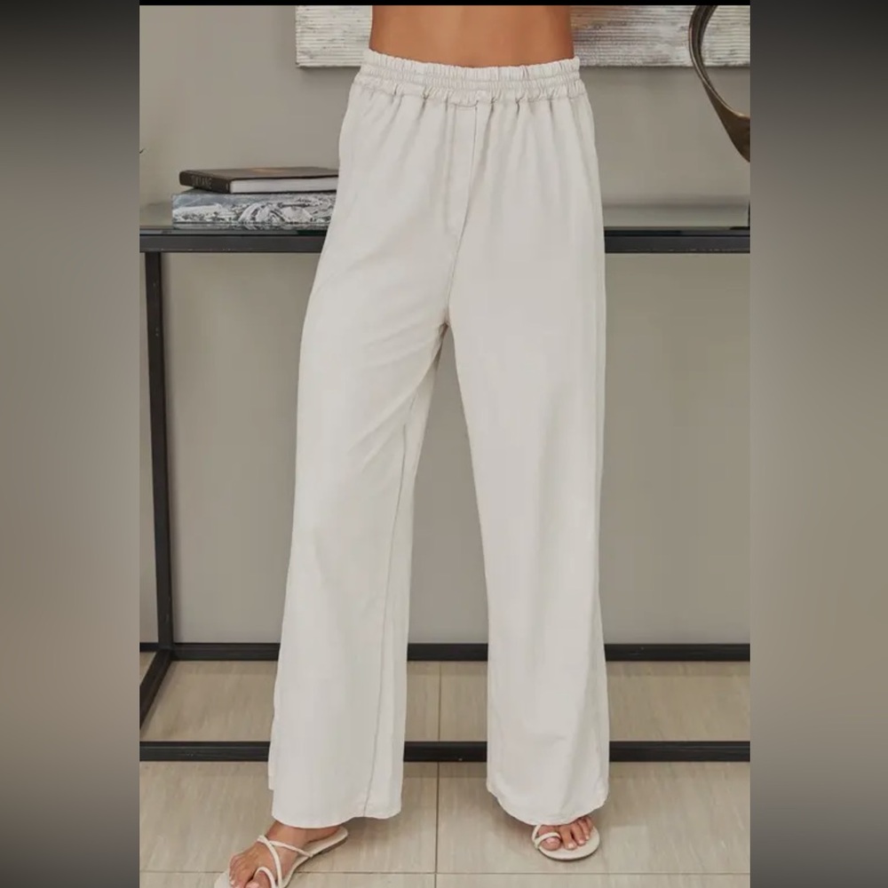 MADE IN ITALY Mineral wash wide leg sweat pants